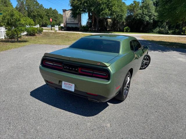 2019 Dodge Challenger SXT AWD