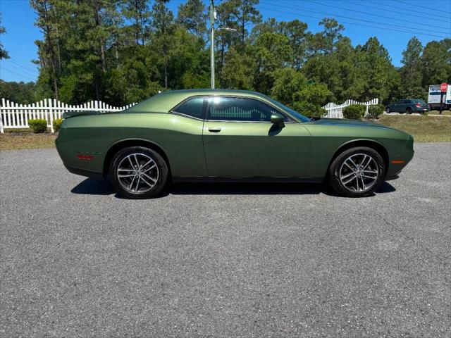 2019 Dodge Challenger SXT AWD