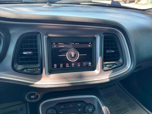 2019 Dodge Challenger SXT AWD