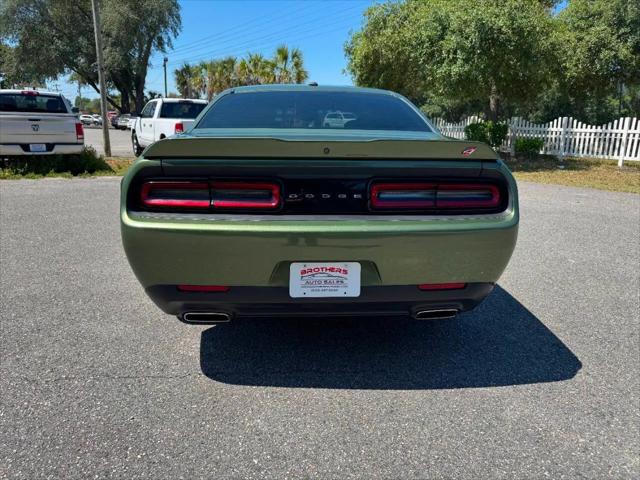 2019 Dodge Challenger SXT AWD