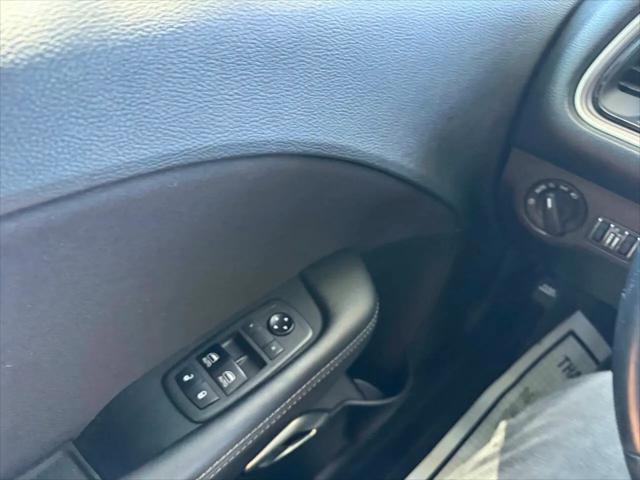 2019 Dodge Challenger SXT AWD