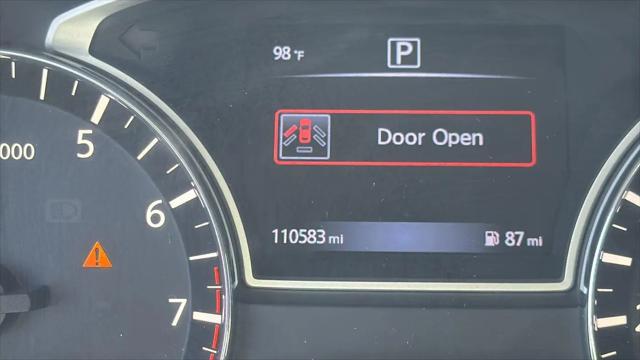 2017 Nissan Pathfinder S