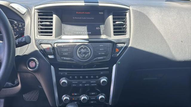 2017 Nissan Pathfinder S