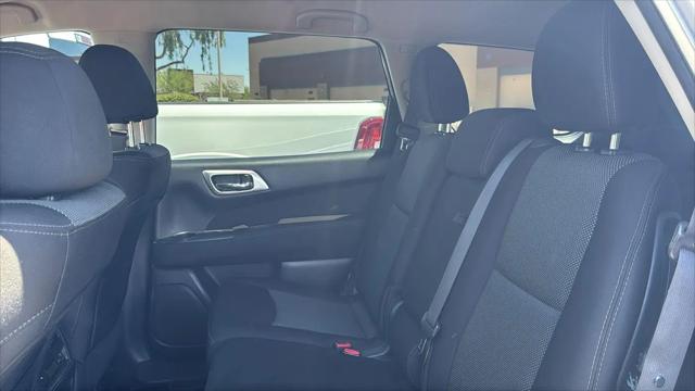 2017 Nissan Pathfinder S