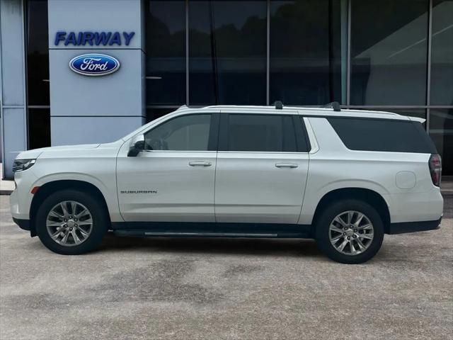 2023 Chevrolet Suburban 4WD Premier
