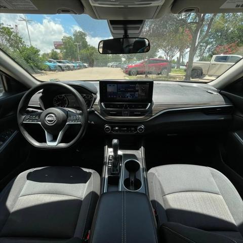 2025 Nissan Altima SV FWD