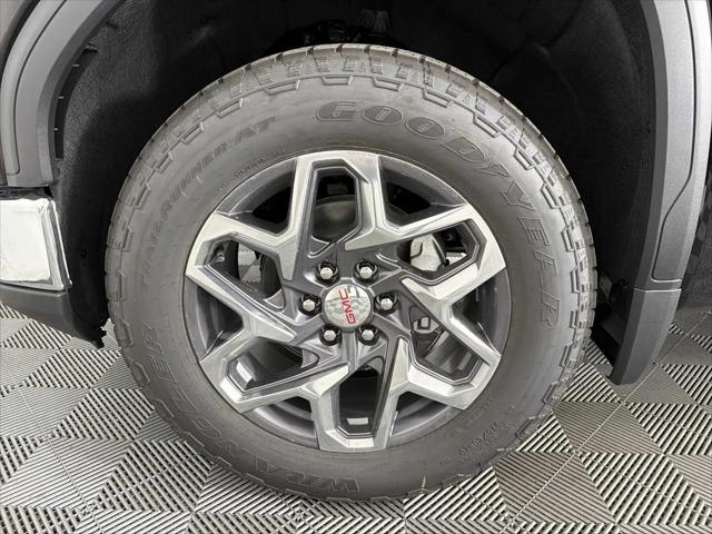 2026 GMC Sierra 1500 Crew Cab, Short Bed, SLT, 4WD