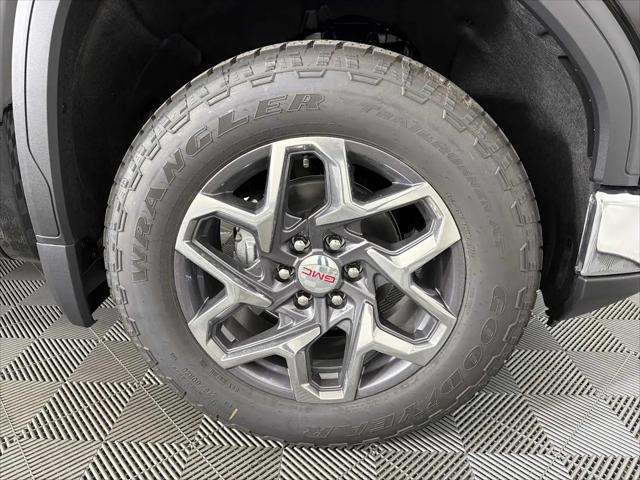2026 GMC Sierra 1500 Crew Cab, Short Bed, SLT, 4WD