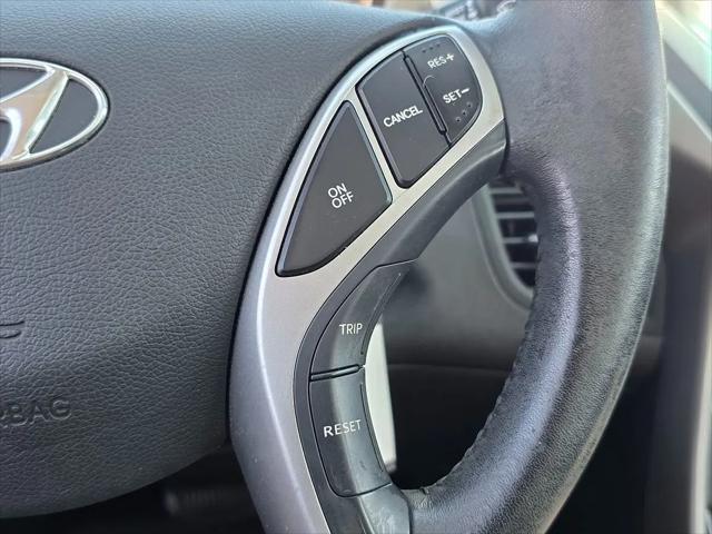2012 Hyundai Elantra Limited (Ulsan Plant)