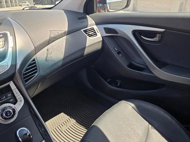 2012 Hyundai Elantra Limited (Ulsan Plant)