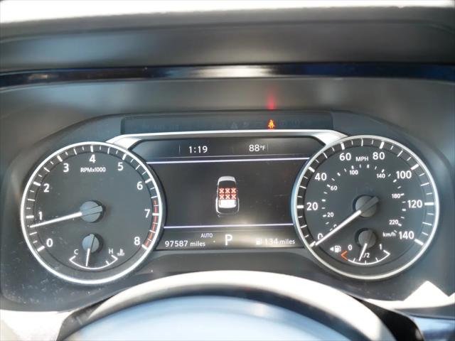 2023 Nissan Pathfinder SL 4WD