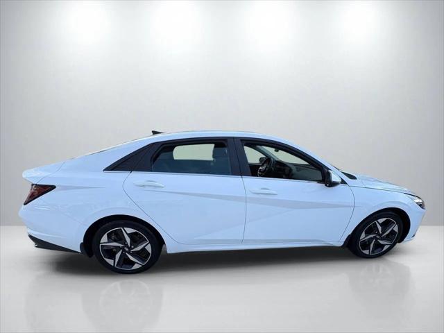 2022 Hyundai Elantra Hybrid Limited