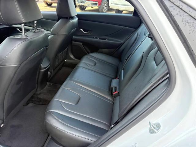 2022 Hyundai Elantra Hybrid Limited