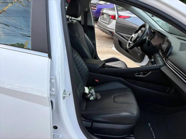 2022 Hyundai Elantra Hybrid Limited