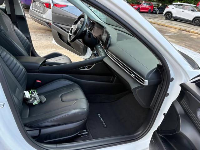2022 Hyundai Elantra Hybrid Limited