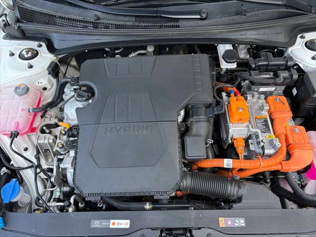 2022 Hyundai Elantra Hybrid Limited