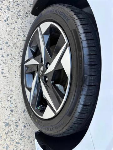 2022 Hyundai Elantra Hybrid Limited