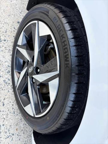 2022 Hyundai Elantra Hybrid Limited