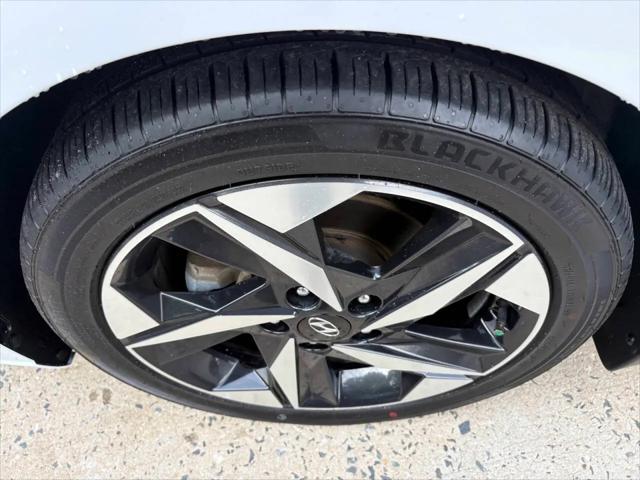 2022 Hyundai Elantra Hybrid Limited