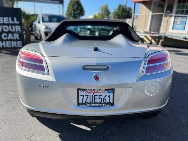 2008 Saturn Sky Base