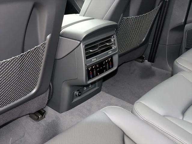 2026 Audi Q7 Premium Plus S line TFSI quattro tiptronic