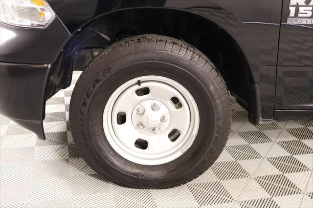 2024 Ram 1500 Classic Tradesman Crew Cab 4x4 5'7" Box