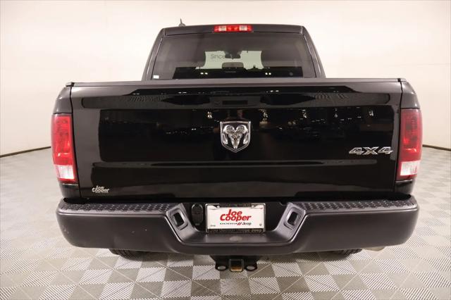 2024 Ram 1500 Classic Tradesman Crew Cab 4x4 5'7" Box