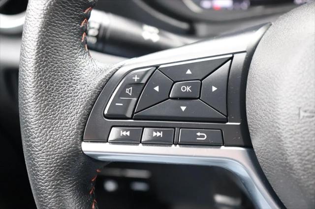 2024 Nissan Versa 1.6 SR