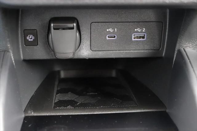 2024 Nissan Versa 1.6 SR