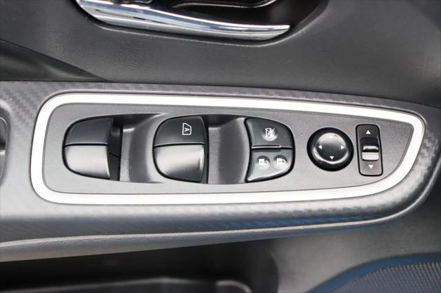 2024 Nissan Versa 1.6 SR