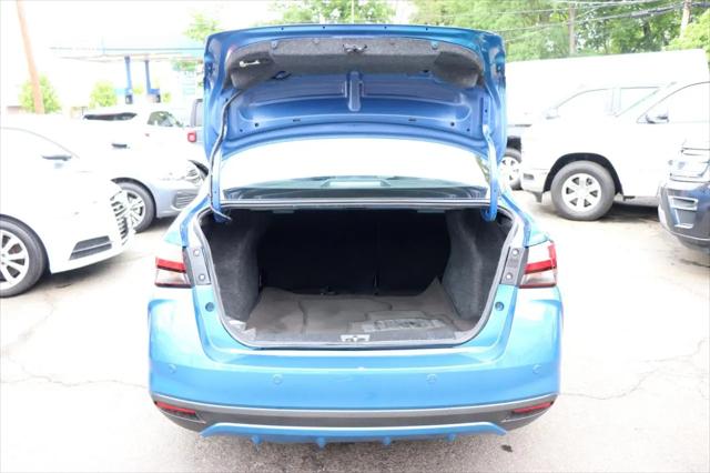 2024 Nissan Versa 1.6 SR
