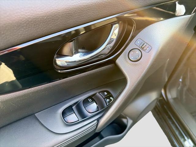 2018 Nissan Rogue Sport SV