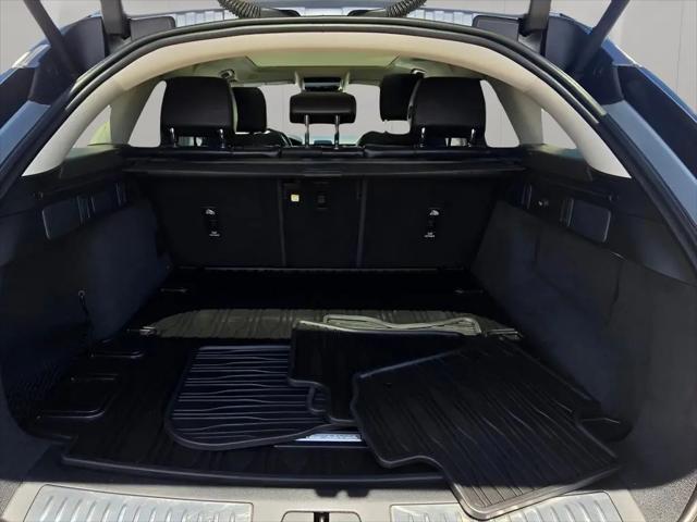 2024 Land Rover Range Rover Velar P250 S