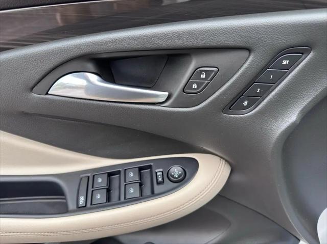 2020 Buick Envision AWD Premium I
