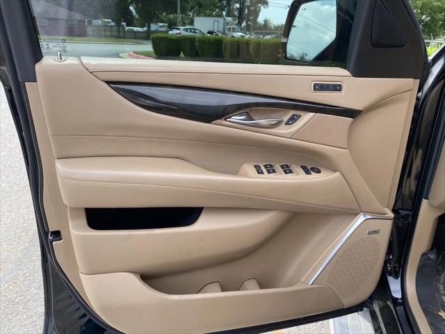 2019 Cadillac Escalade Platinum