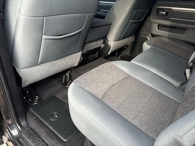 2018 Ram 1500 Big Horn Crew Cab 4x4 6'4" Box
