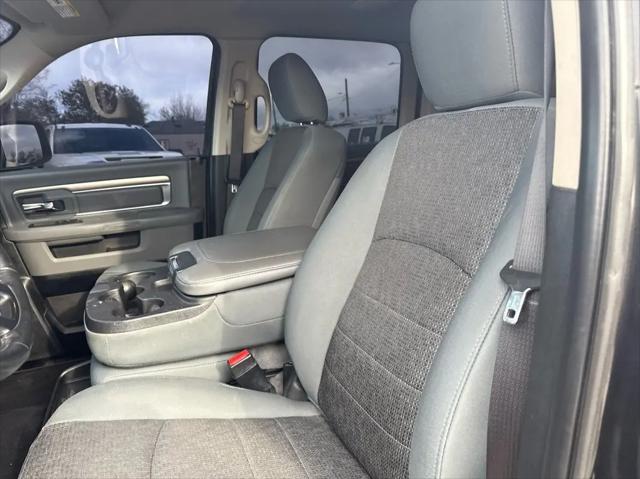 2018 Ram 1500 Big Horn Crew Cab 4x4 6'4" Box