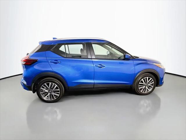 2021 Nissan Kicks SV Xtronic CVT