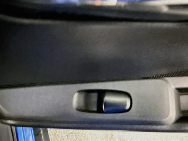 2021 Nissan Kicks SV Xtronic CVT