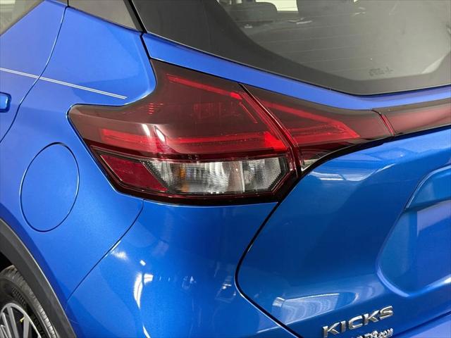 2021 Nissan Kicks SV Xtronic CVT