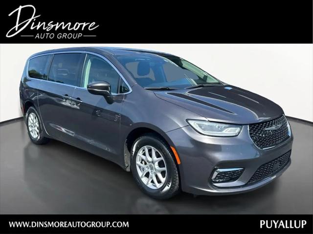 2023 Chrysler Pacifica Touring L for sale in Puyallup, WA