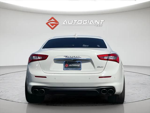 2018 Maserati Ghibli Standard