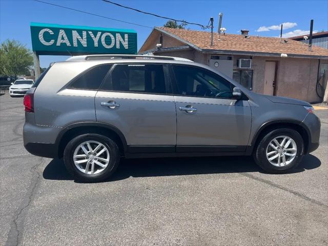 2015 Kia Sorento LX