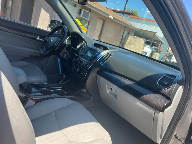 2015 Kia Sorento LX