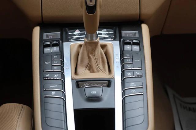 2015 Porsche Macan S