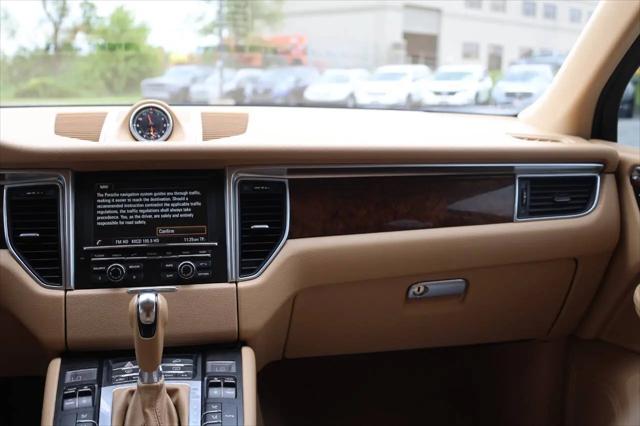 2015 Porsche Macan S