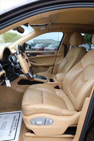 2015 Porsche Macan S