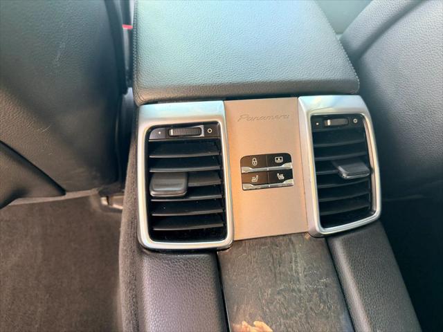2013 Porsche Panamera S