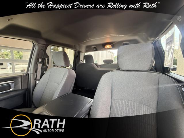 2024 Ram 1500 Classic Warlock Crew Cab 4x4 5'7" Box