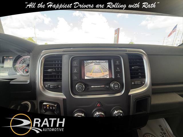 2024 Ram 1500 Classic Warlock Crew Cab 4x4 5'7" Box